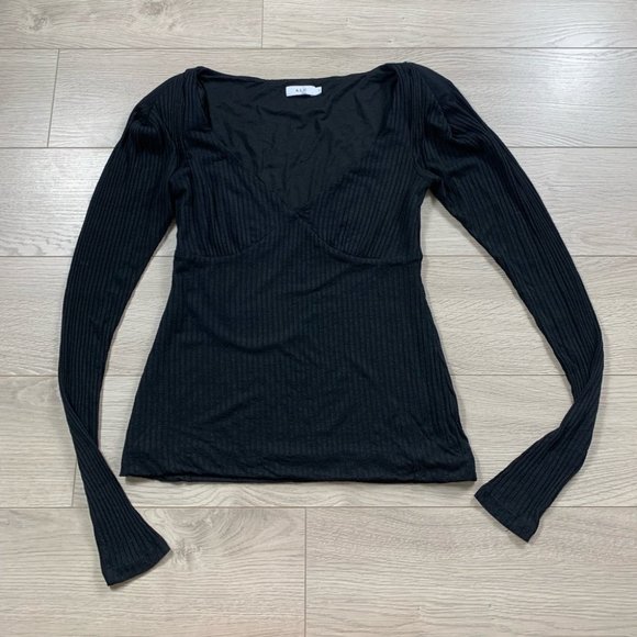 A.L.C Black Ribbed V-neck Long Sleeve Top - Picture 4 of 13